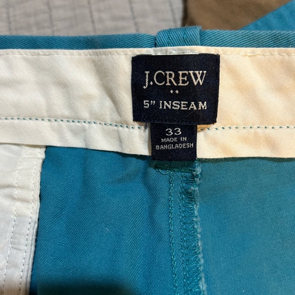 J. Crew 5” flex chino short Size 33 - Picture 4 of 6